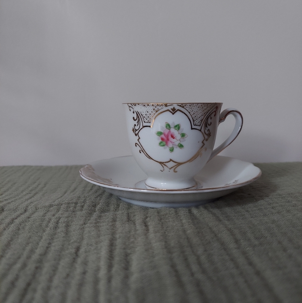 Demitasse Cup & Saucer
